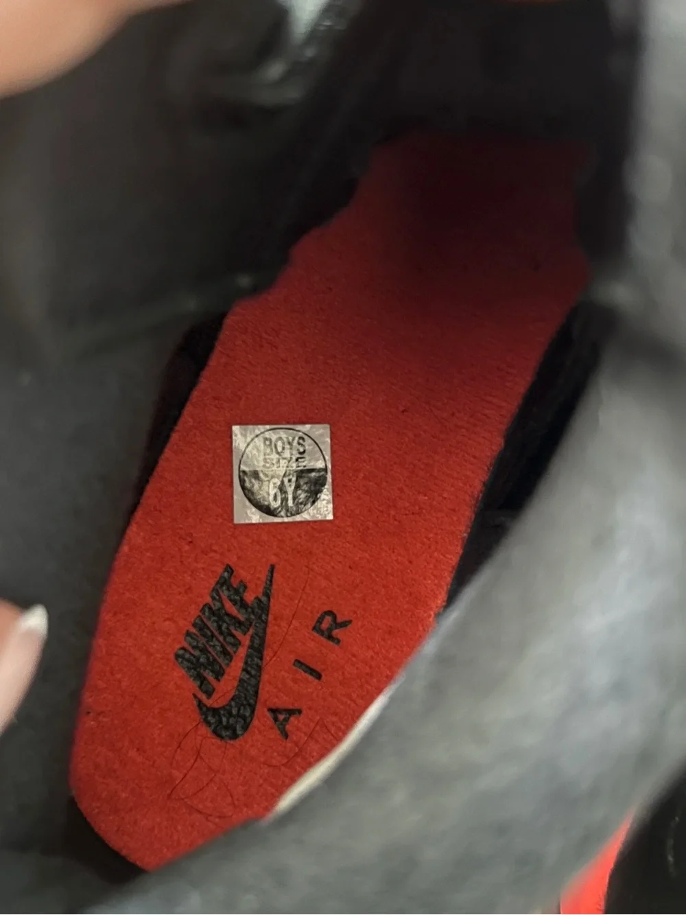 Jordan Air Retro 6 Sneakers - Black/Red